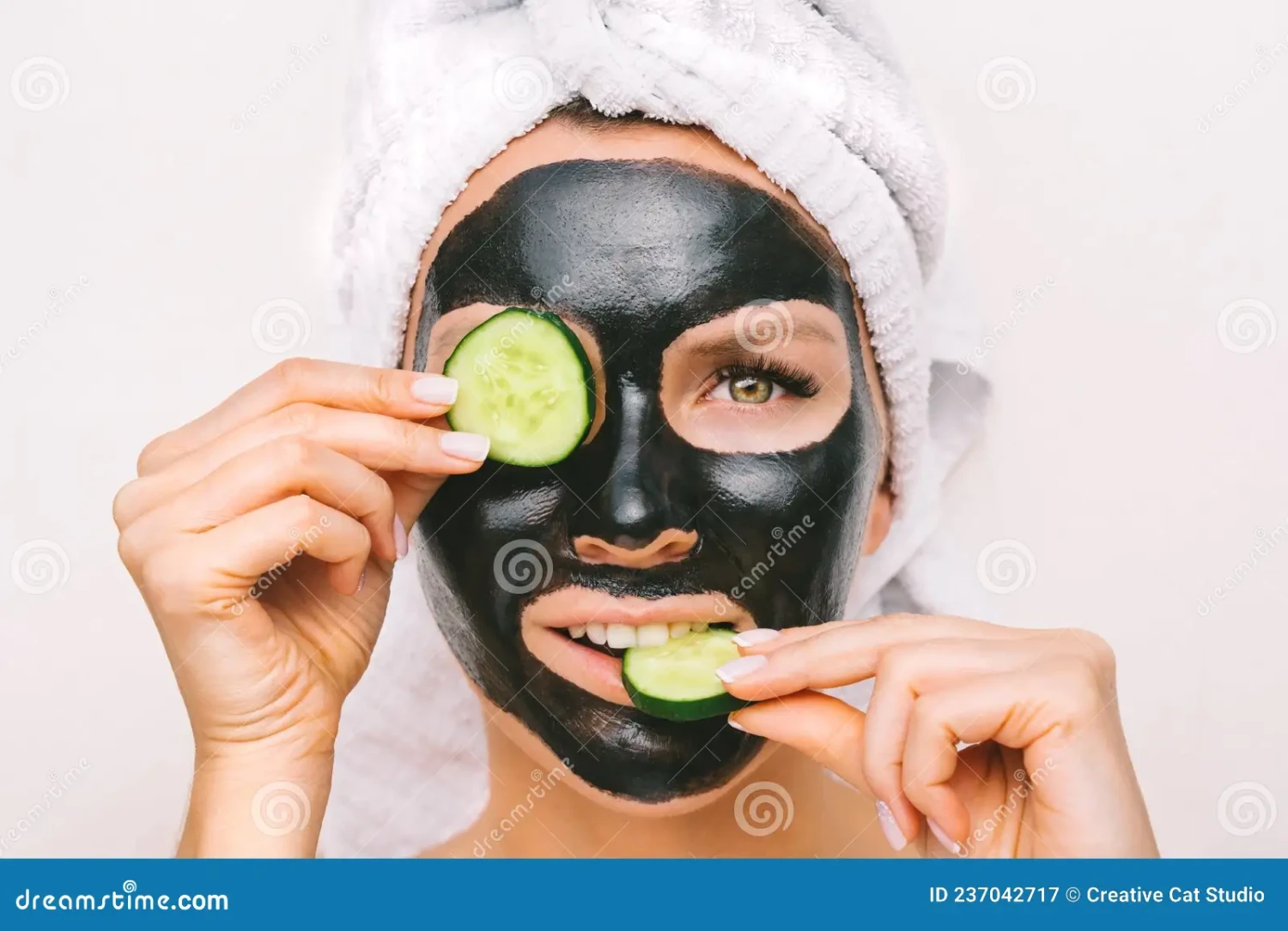 Pretty Face Mask Black Cucumber